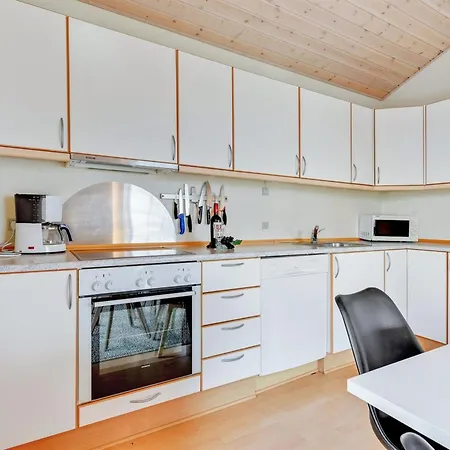 Karina - 150m To The Fjord By Interhome 아파트 *