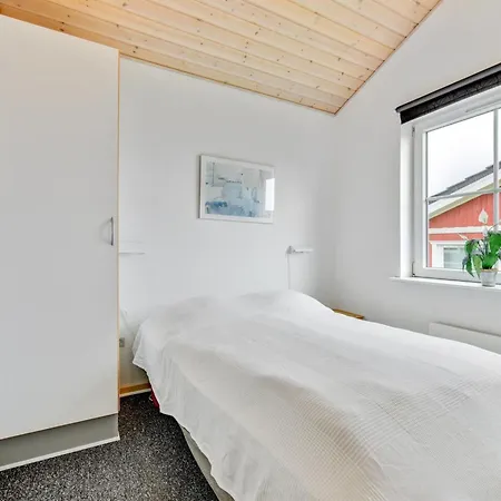 아파트 Karina - 150m To The Fjord By Interhome
