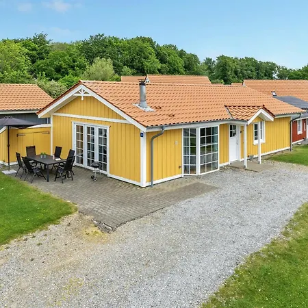 아파트 Karina - 150m To The Fjord By Interhome *