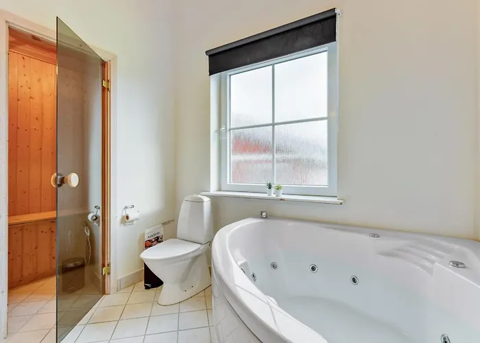 Lejlighed Karina - 150m To The Fjord By Interhome Gråsten