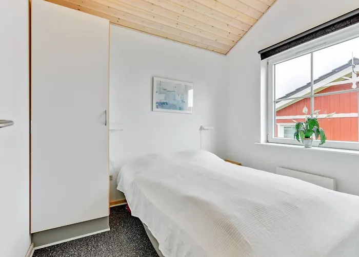 Lejlighed Karina - 150m To The Fjord By Interhome