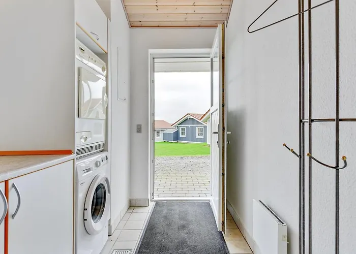 Karina - 150m To The Fjord By Interhome Lägenhet *